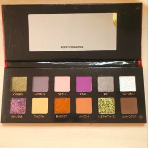 ⚱️✨️ Adept Cosmetics Amunet Nü Palette ⚱️✨️